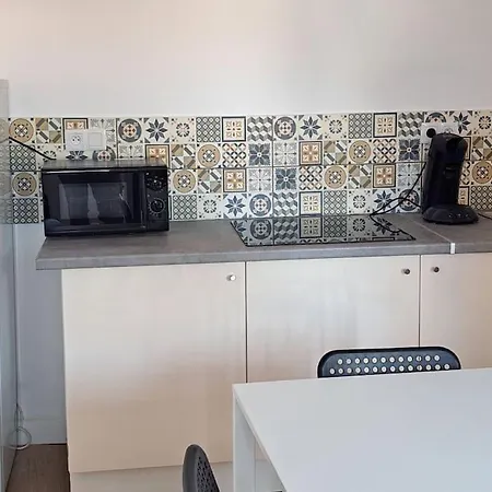 Apartament Budgetbnb Petit Duplex Centre Medieval Hyères