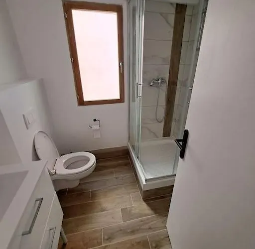 Budgetbnb Petit Duplex Centre Medieval